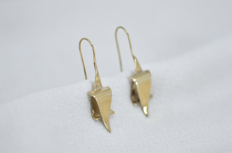 CLASSIC STAR OF DAVID EARRINGS