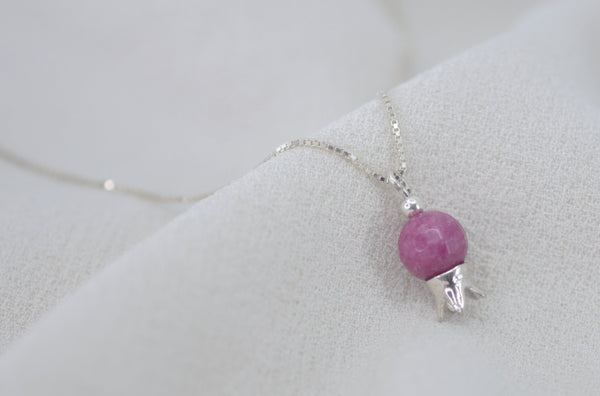 ‏‏POMEGRANATE & PINK JADE STONE NECKLACE