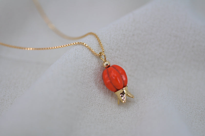 ‏‏POMEGRANATE & SHAPED RED HOWLITE STONE NECKLACE