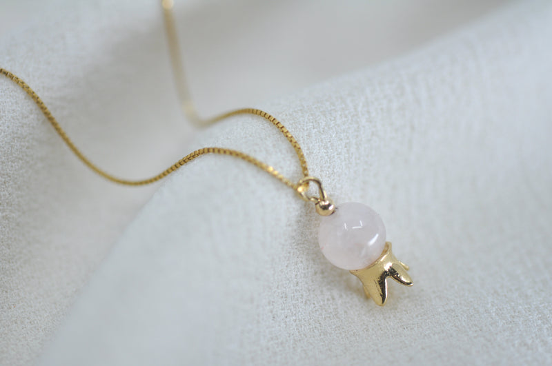 ‏‏POMEGRANATE & ROSE QUARTZ STONE NECKLACE